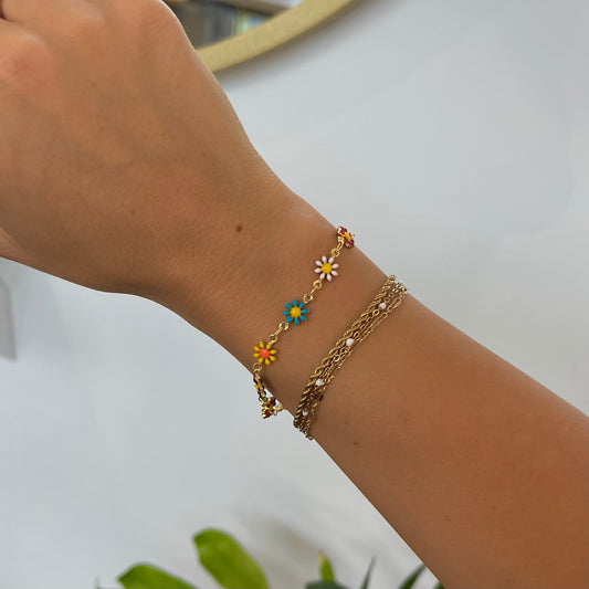 Multicolor Daisy Bracelet