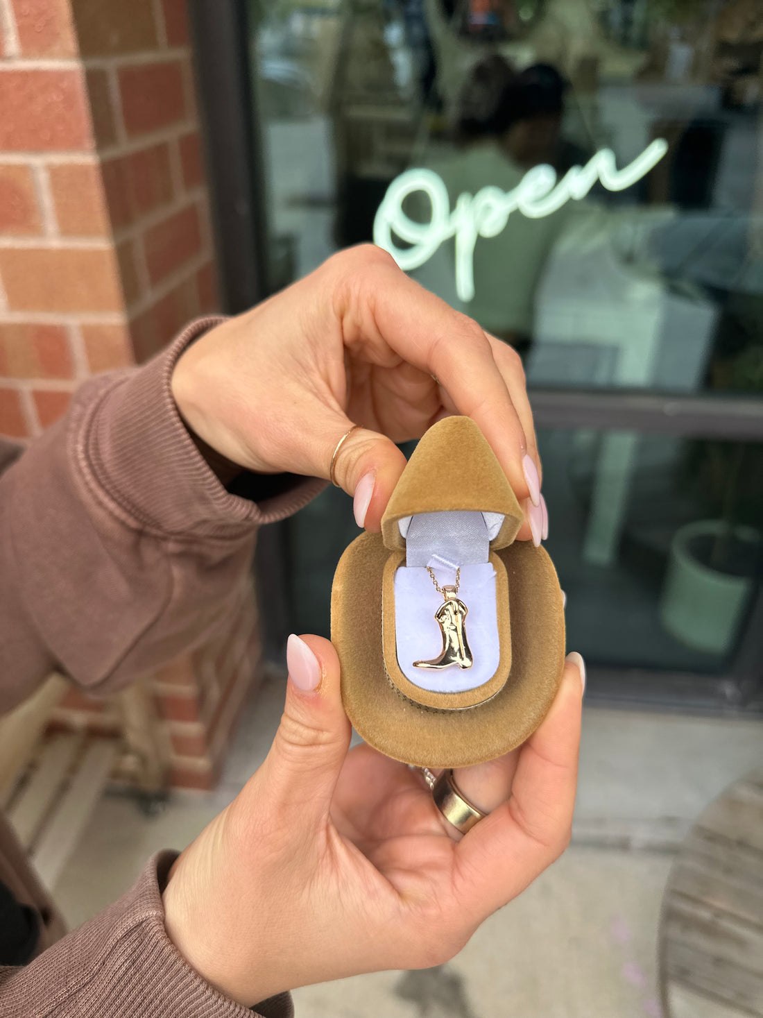 Shop Tour!