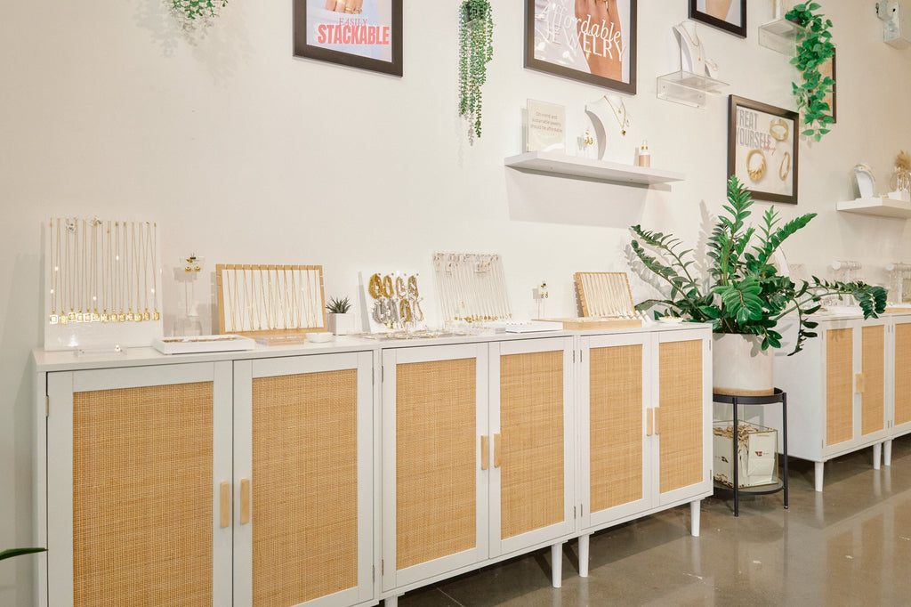 Love Your Nikki Smith Piece? Let Us Know!