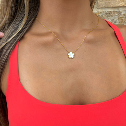 White Shell Flora Adjustable Necklace