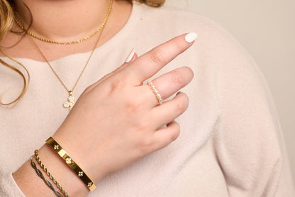 Percy Elastic Pearl Ring