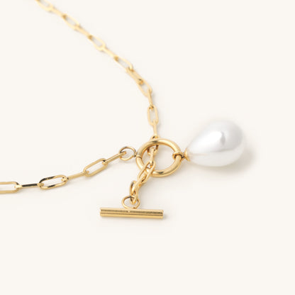 Ursula Pearl Toggle Necklace