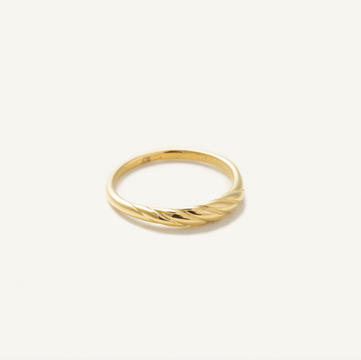 Mini Croissant Ring-Gold