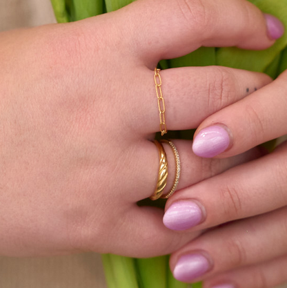 Mini Croissant Ring-Gold