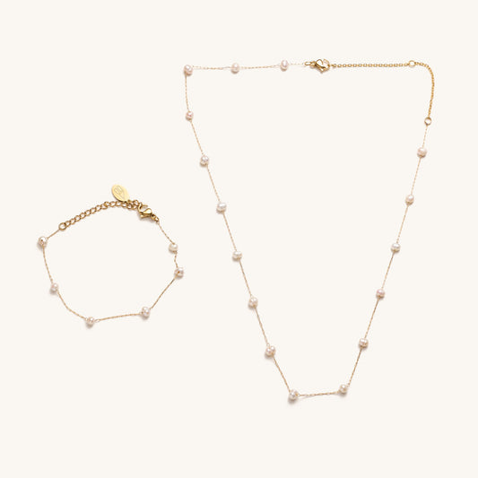 Camille Pearl Set- Gold